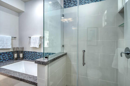 1433-Barry-Ave-302~16